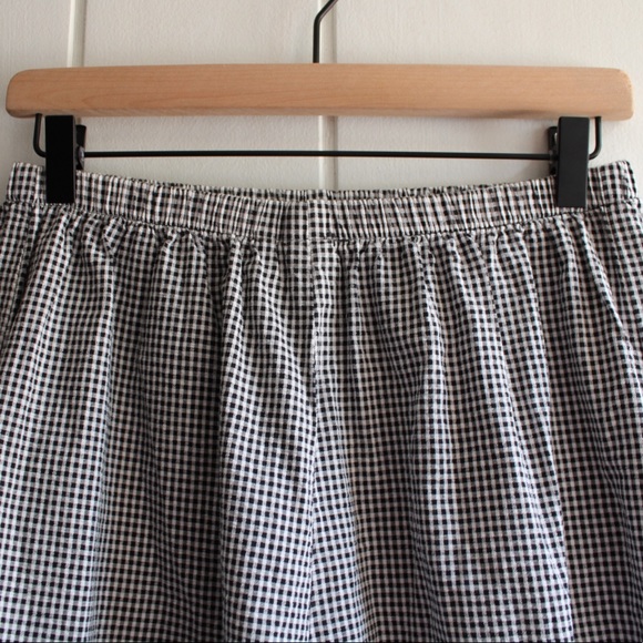 1990s Vintage Gingham Print High Waisted Shorts by Garnet Hill - Picture 2 of 7